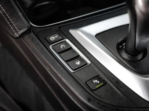 Used 2015 BMW M4 Coupe RWD image 51