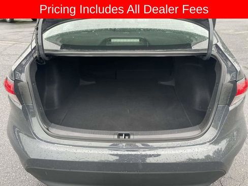 Used 2024 Toyota Corolla LE FWD image 13