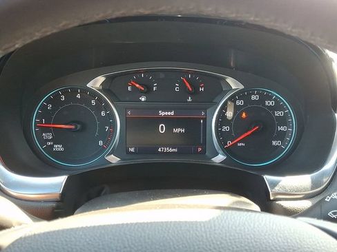 Used 2023 Chevrolet Traverse LT AWD/4WD image 21