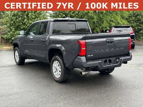 Used 2024 Toyota Tacoma SR5 AWD/4WD image 4