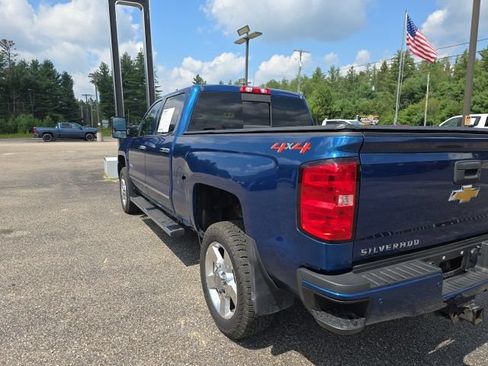 Used 2018 Chevrolet Silverado 2500 High Country AWD/4WD image 13