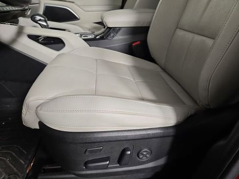 Used 2023 Kia Telluride SX FWD image 32