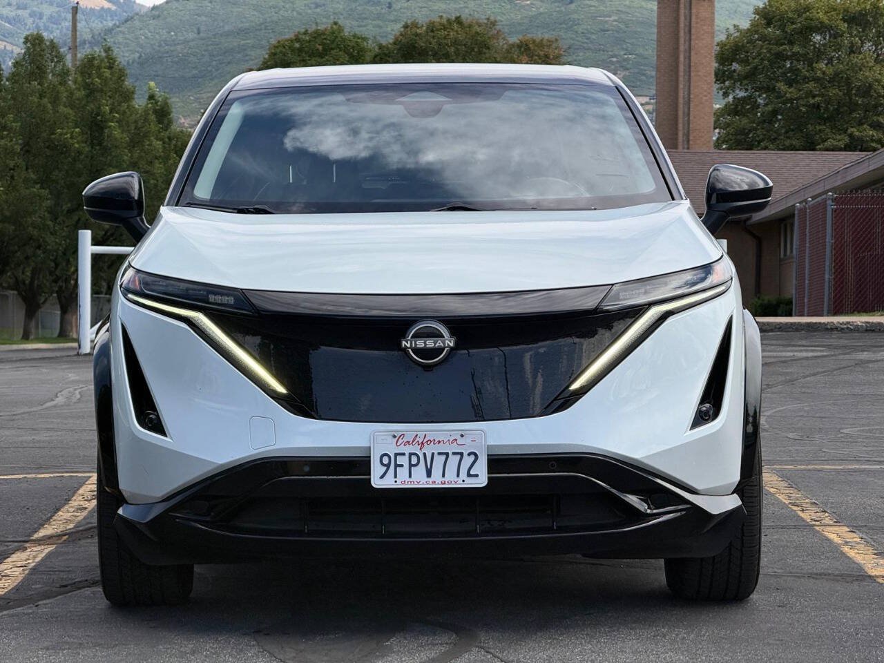 Used 2023 Nissan Ariya FWD image 8