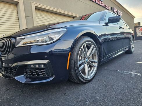 Used 2019 BMW 750i xDrive w/ Executive Package image 36