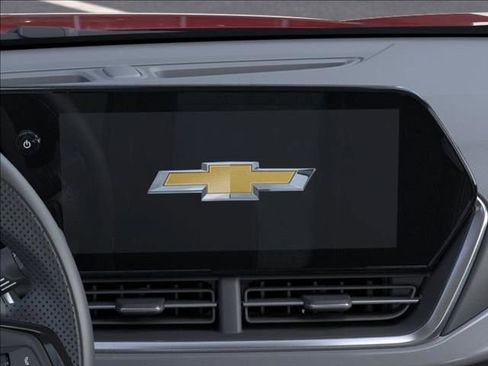 New 2026 Chevrolet Trax LT image 24