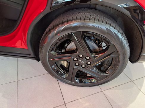 New 2026 Chevrolet Equinox EV RS image 9