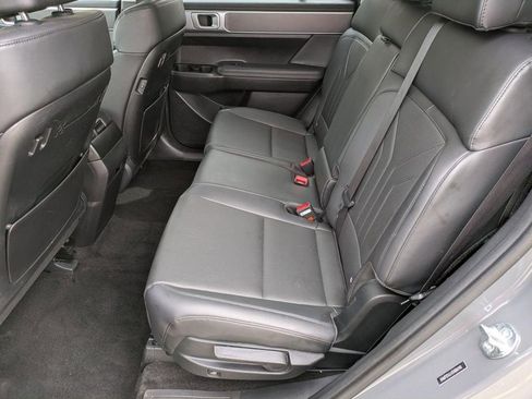 Used 2025 Hyundai Santa Fe SEL AWD/4WD image 22