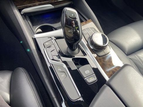 Used 2018 BMW M550i xDrive image 20
