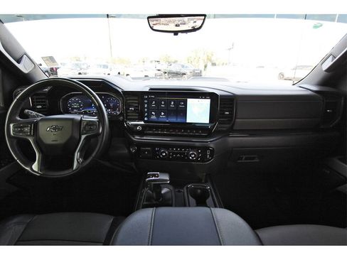 Used 2024 Chevrolet Silverado 1500 ZR2 w/ Technology Package image 7