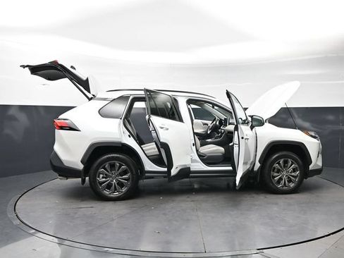 Used 2024 Toyota RAV4 XLE Premium w/ Weather Package AWD/4WD image 34