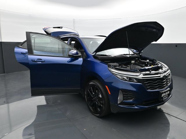 Used 2022 Chevrolet Equinox RS w/ RS Leather Package AWD/4WD image 38