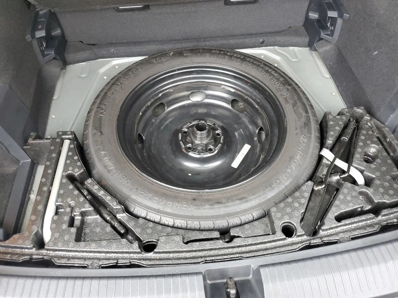 Used 2019 Volkswagen Tiguan S AWD/4WD image 38