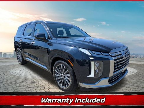 Used 2023 Hyundai Palisade Calligraphy w/ Cargo Package FWD image 1