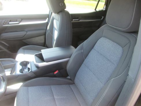 New 2027 GMC Terrain Elevation FWD image 11