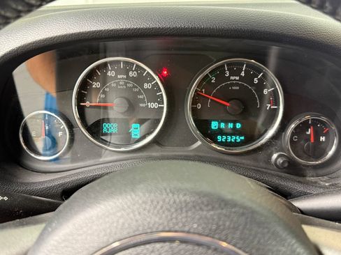 Used 2017 Jeep Wrangler Unlimited Sport AWD/4WD image 22