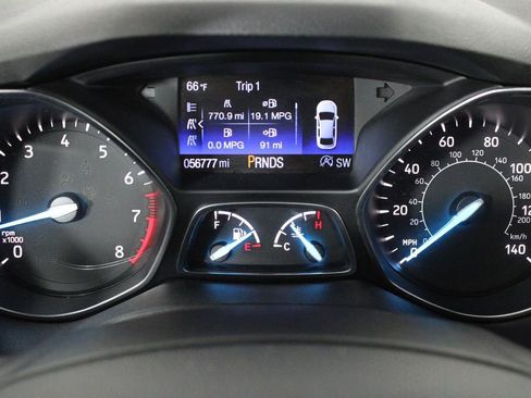 Used 2019 Ford Escape Titanium image 29