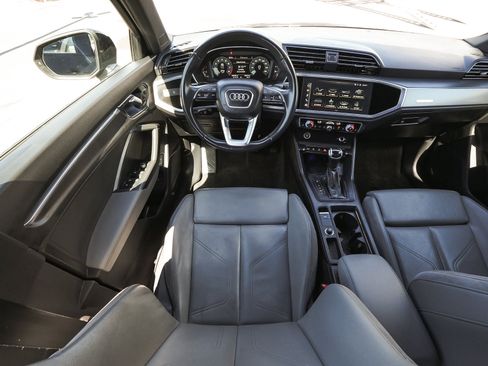 Used 2023 Audi Q3 2.0T Premium Plus w/ Premium Plus Package AWD/4WD image 39