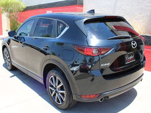 Used 2018 MAZDA CX-5 Touring w/ Preferred Equipment Package FWD image 8