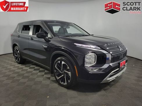 Used 2024 Mitsubishi Outlander SE AWD/4WD image 1