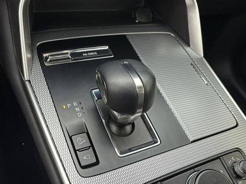 Used 2025 MAZDA CX-90 3.3 Turbo w/ Premium Plus Pkg image 30