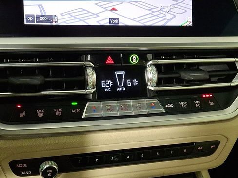 Certified 2023 BMW 430i xDrive Coupe w/ Convenience Package AWD/4WD image 17