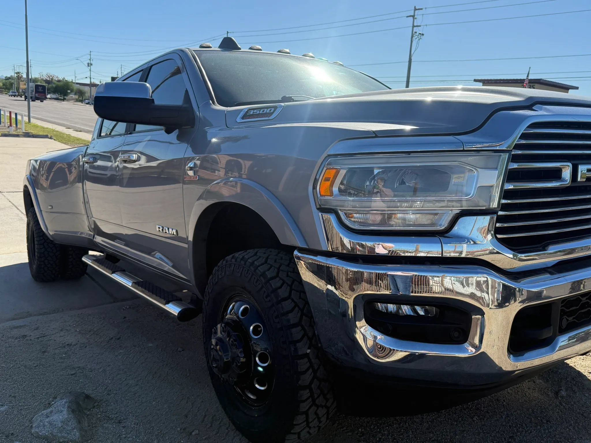 Used 2021 RAM 3500 Laramie AWD/4WD image 5