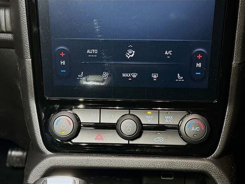 New 2025 Ford Ranger XLT w/ Equipment Group 301A High AWD/4WD image 12