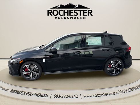 New 2026 Volkswagen GTI SE FWD image 4