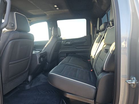 Used 2023 GMC Sierra 1500 AT4X w/ AT4X AEV Edition AWD/4WD image 11