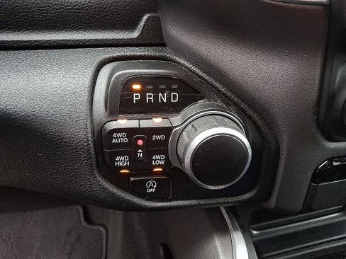 Used 2022 RAM 1500 Big Horn AWD/4WD image 15