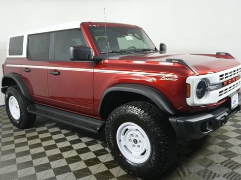 New 2026 Ford Bronco Heritage Edition AWD/4WD image 2
