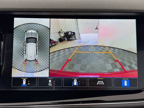 Used 2023 Buick Envision Avenir AWD/4WD image 14