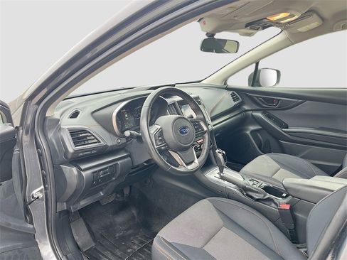 Used 2022 Subaru Crosstrek 2.0i Premium image 9