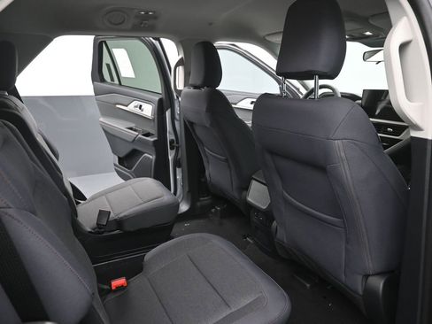 New 2026 Ford Explorer Active image 12