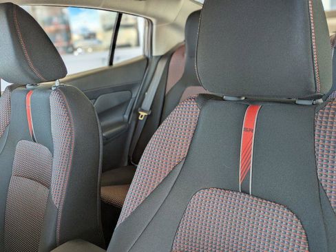 New 2026 Nissan Sentra SR w/ Floor Mat Package FWD image 28