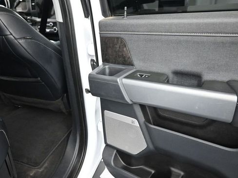 Used 2024 Ford F250 Lariat image 19