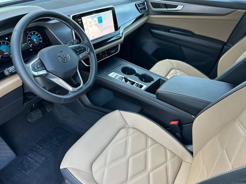 New 2026 Volkswagen Atlas Cross Sport SE AWD/4WD image 8