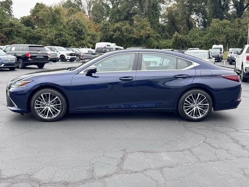 Used 2022 Lexus ES 350 w/ Premium Package image 3