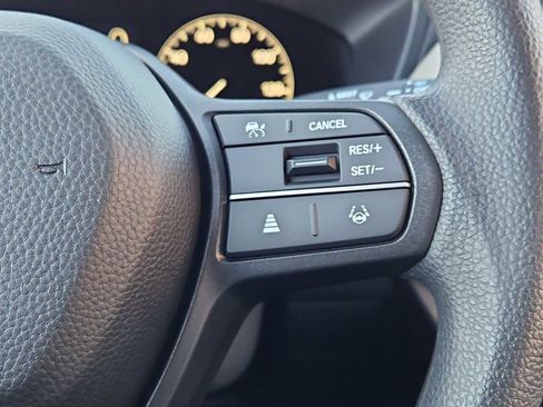 New 2026 Honda HR-V LX image 12