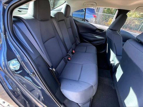 Certified 2023 Toyota Corolla LE image 18