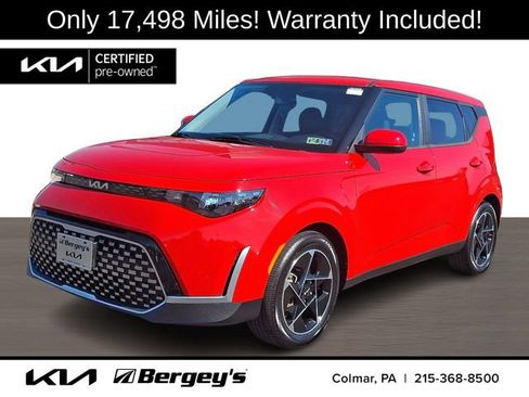 Used 2023 Kia Soul EX image 1