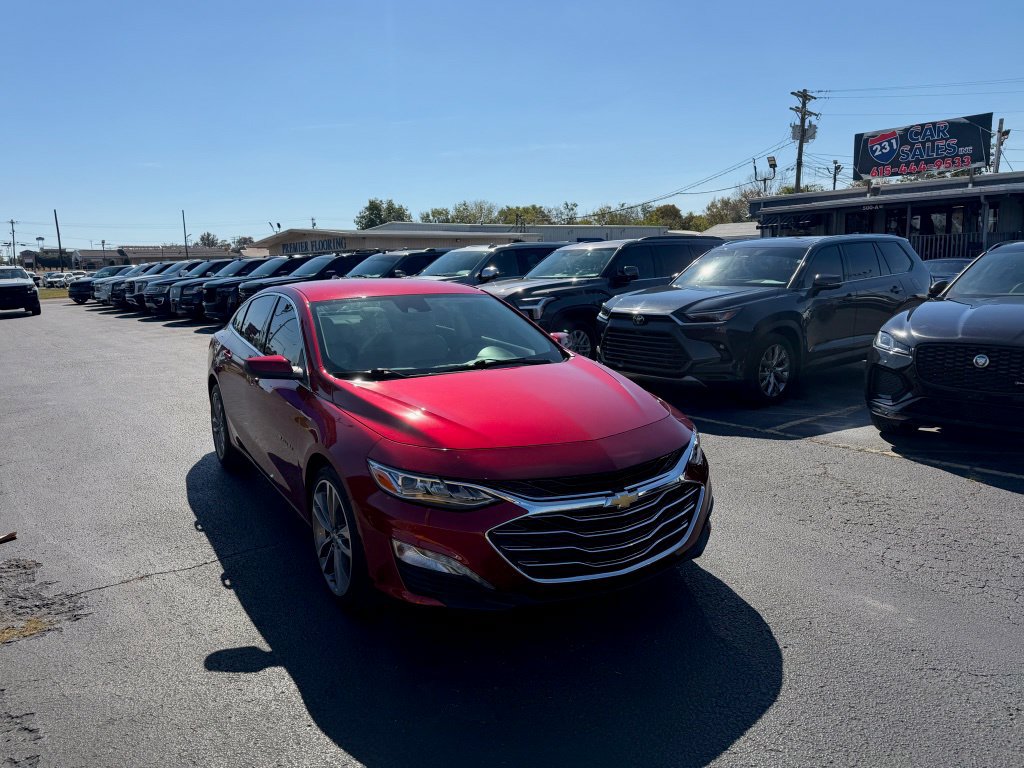Used 2023 Chevrolet Malibu LT FWD image 1