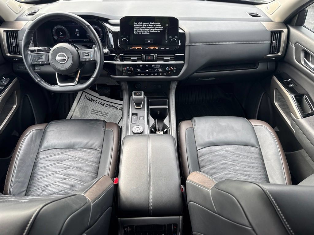 Used 2024 Nissan Pathfinder Platinum w/ Cargo Package AWD/4WD image 21