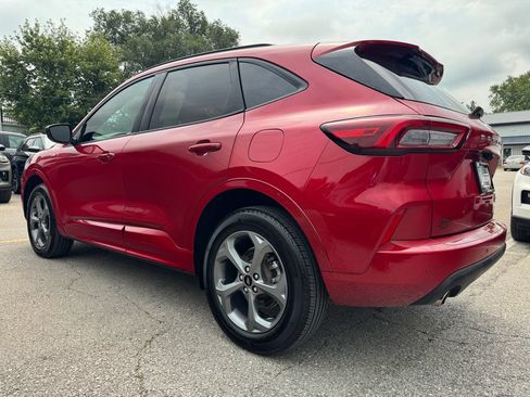 Used 2024 Ford Escape ST-Line w/ Tech Pack #1 AWD/4WD image 7