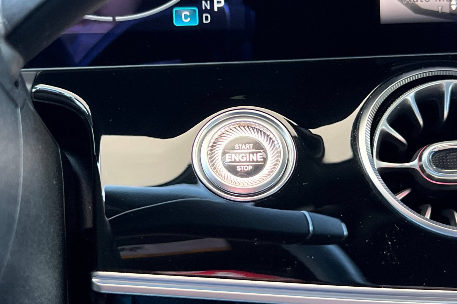 Certified 2024 Mercedes-Benz AMG GT 43 image 25