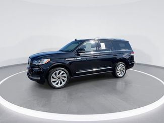Used 2024 Lincoln Navigator Reserve AWD/4WD video 4