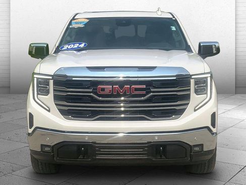 Used 2024 GMC Sierra 1500 SLT w/ SLT Premium Plus Package AWD/4WD image 2