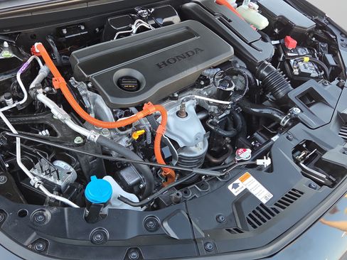 Certified 2023 Honda Accord Sport image 18
