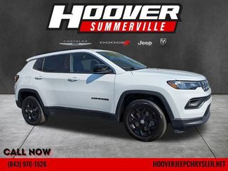 Used 2024 Jeep Compass Latitude video 1