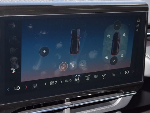 New 2026 Lincoln Nautilus Premier w/ Equipment Group 102A image 35